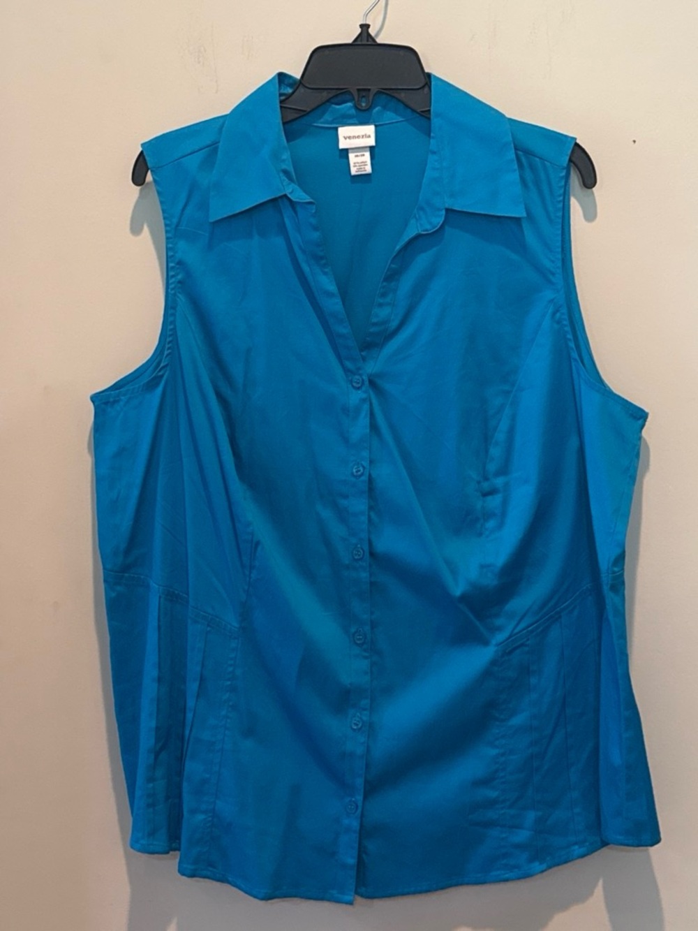 Venezia Sleeveless Button-Down Top - Teal Blue